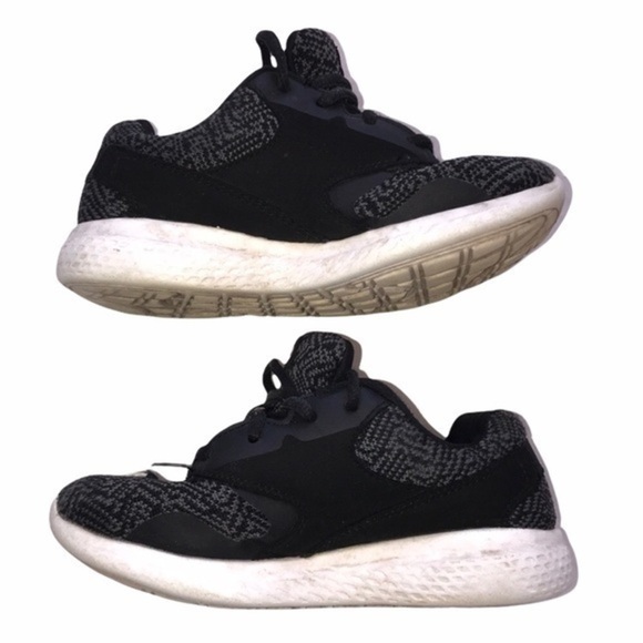 Fila Sneakers - Picture 4 of 8